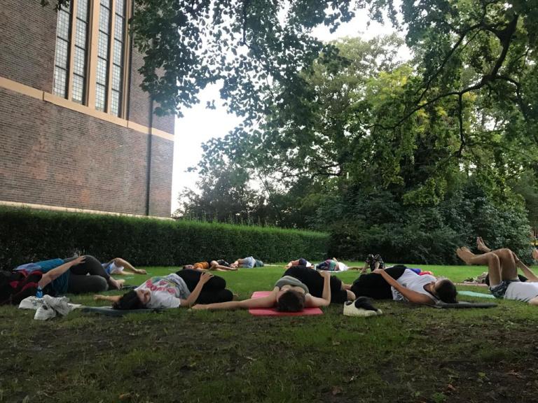 Yoga class Tuesday 17 September, 19:00 @ Martinikerk park