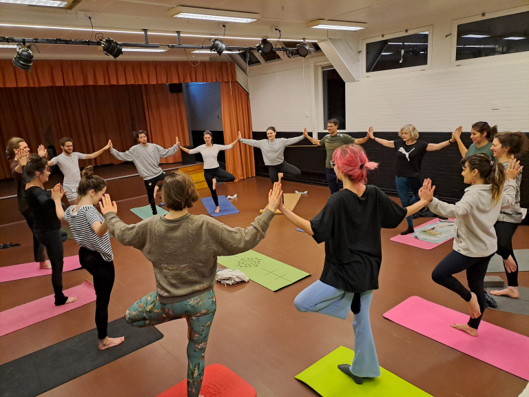 Yoga class Tuesday 28 May, 19:00 @ Nieuwe Sint Jansstraat 35